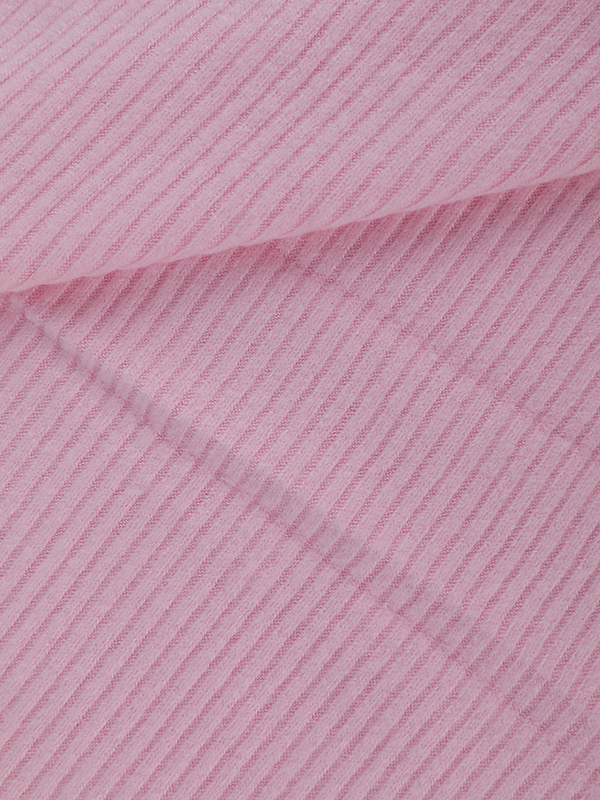 RIBS KNITS AH-37902 80%R+17%T+3%SP joustavasta kankaasta valmistetuilla vaatteilla on myös monia etuja