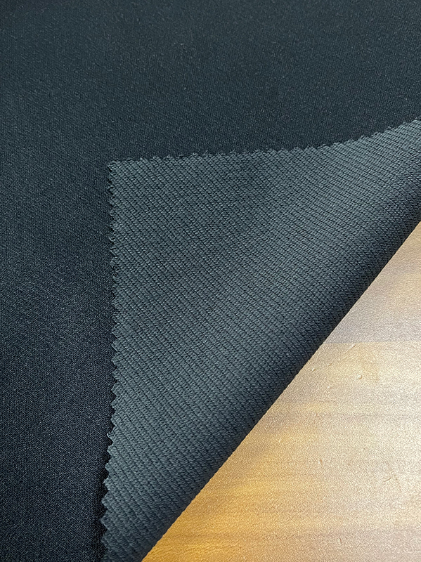 DOUBLE KNITS AH-21886 49%T+34%C+17%R Pehmeä, hygroskooppinen ja hengittävä, erinomainen joustavuus, venyvyys ja tuottavuus DOUBLE KNITS AH-21886 49%T+34%C+17%R Pehmeä, hygroskooppinen ja hengittävä, erinomainen joustavuus, venyvyys ja tuottavuus